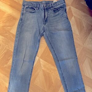 Banana Republic Skinny Fit Traveler Light Wash Denim 30x32